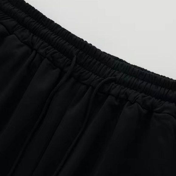 Men’s Stylish Loose Shorts, Cross Drawstring print. - Picture 3 of 12